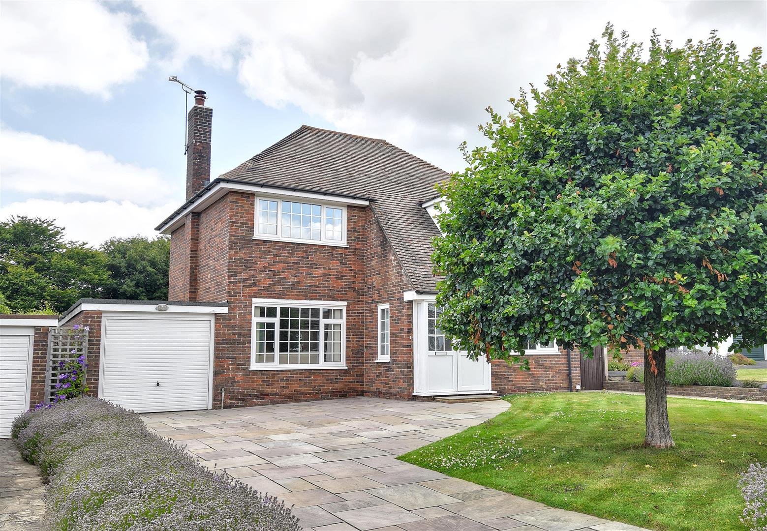 Homewood Road, Tenterden Rush, Witt & Wilson